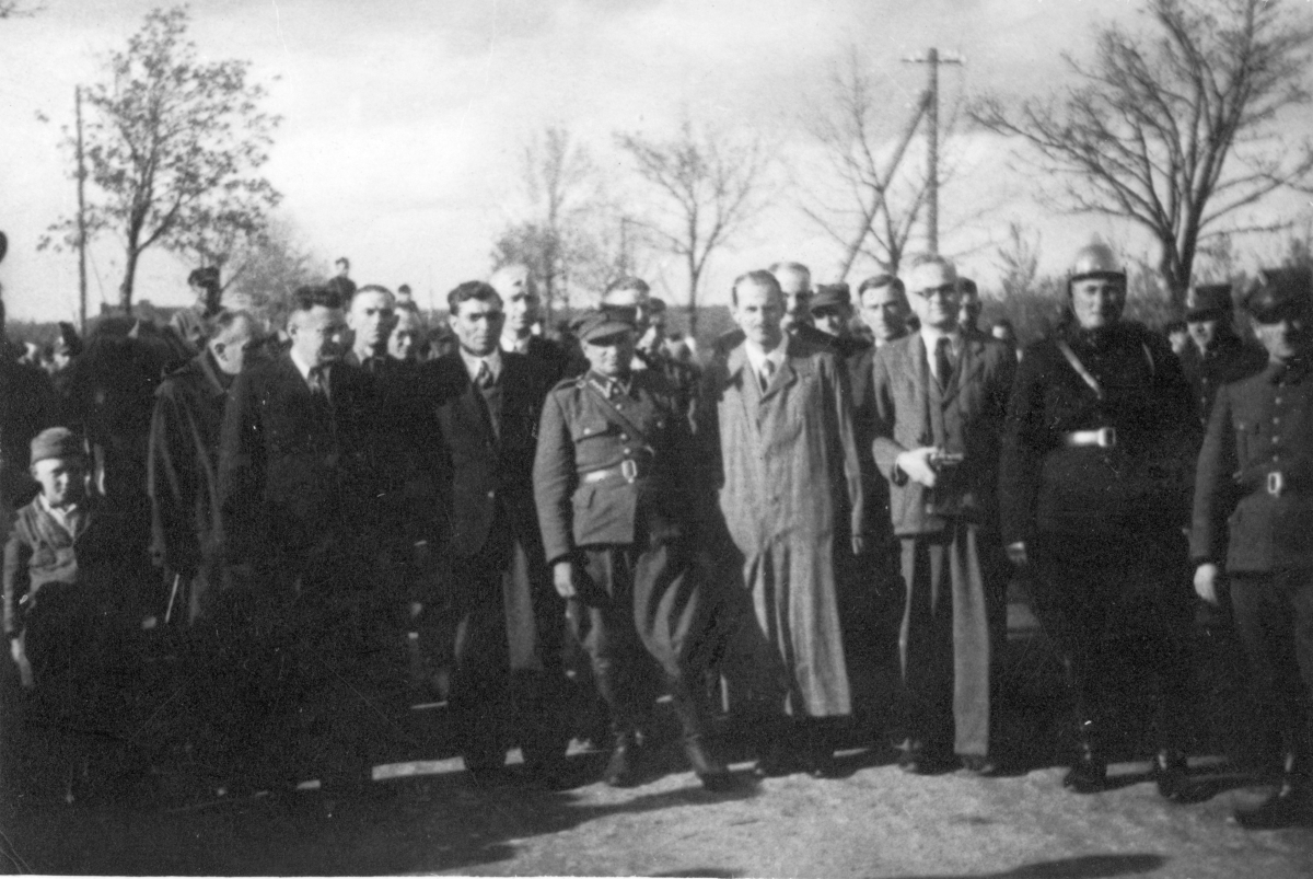 ekshumacja cial pomordowanych 1946 4
